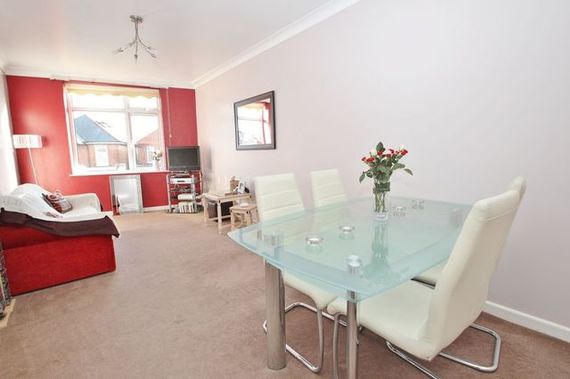 2&nbsp;Bedroom&nbsp;Flat