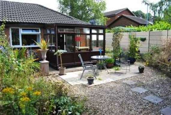 1 Bedroom Bungalow