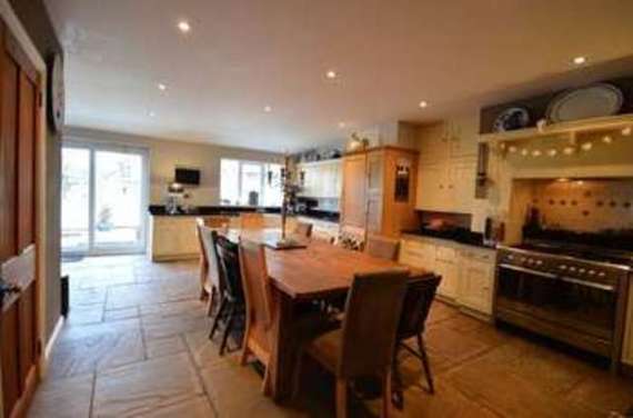 3&nbsp;Bedroom&nbsp;Semi-Detac...