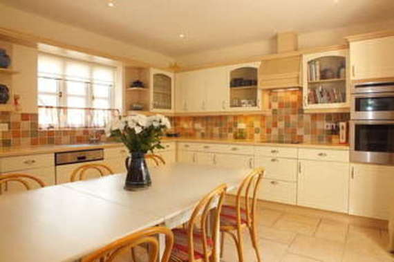 4 Bedroom Semi-Detac...
