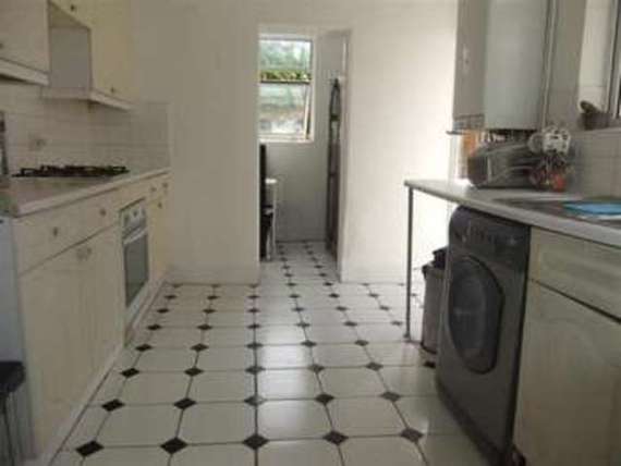 5 Bedroom Terraced