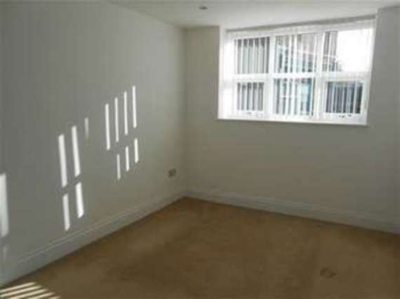2 Bedroom Flat