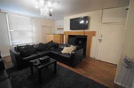 7 Bedroom Terraced