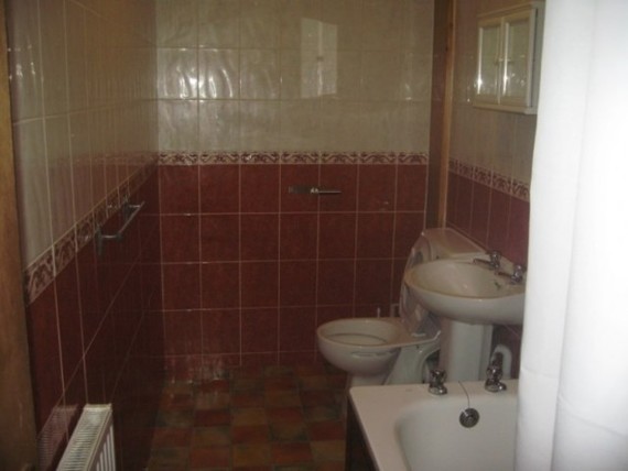 8 Bedroom Terraced
