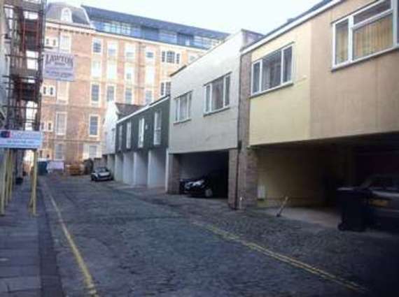 3&nbsp;Bedroom&nbsp;Terraced