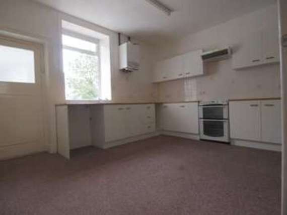 2 Bedroom End of Ter...