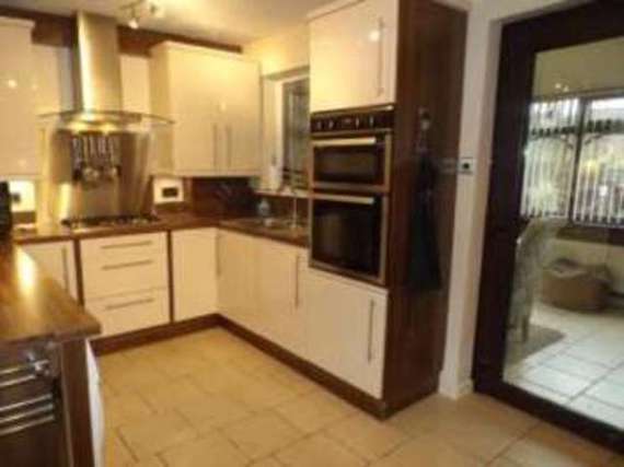 2 Bedroom Semi-Detac...