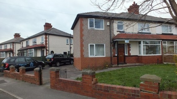 5 Bedroom Semi-Detac...