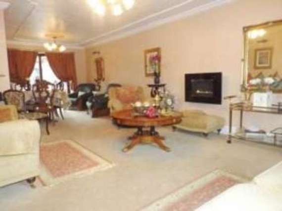 5 Bedroom Detached