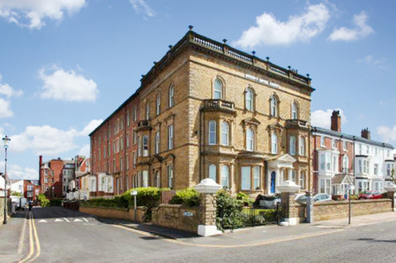 2 Bedroom Property