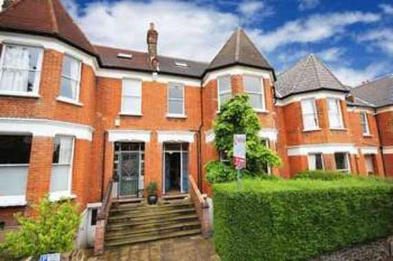 5 Bedroom Terraced