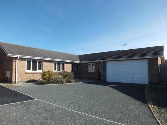 4&nbsp;Bedroom&nbsp;Bungalow