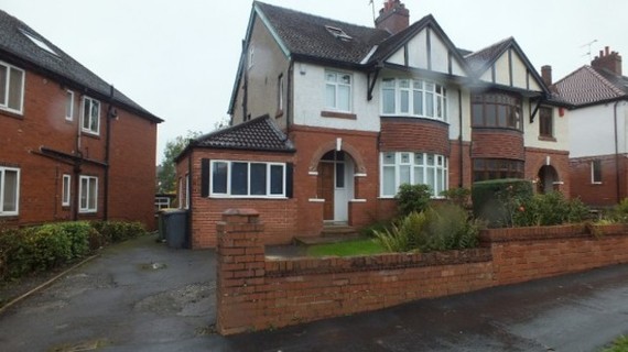 7 Bedroom Semi-Detac...