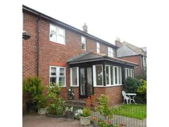 3&nbsp;Bedroom&nbsp;Terraced