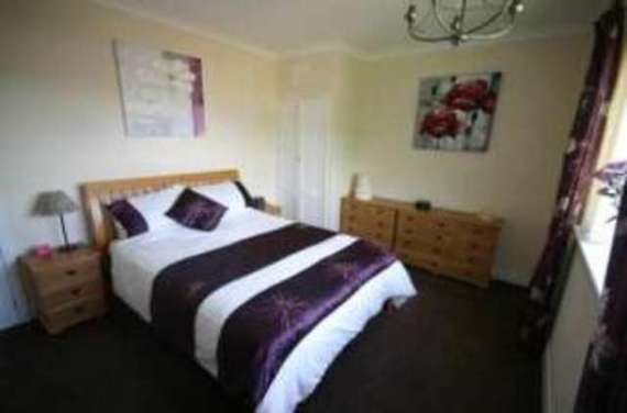 3&nbsp;Bedroom&nbsp;Flat