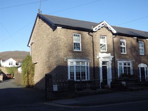 4 Bedroom Terraced
