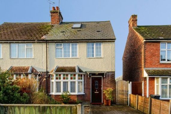 4 Bedroom Semi-Detac...