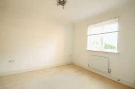 2 Bedroom Flat