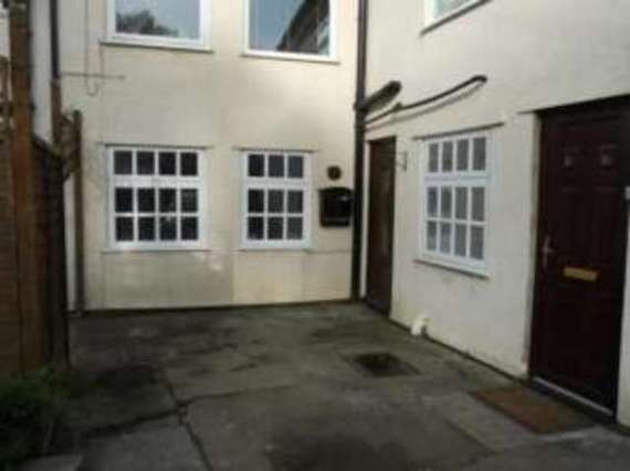 2 Bedroom Flat