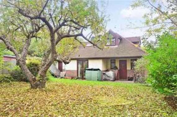 5 Bedroom Bungalow