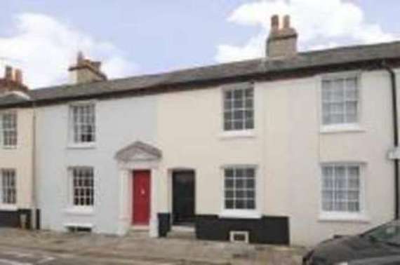 2 Bedroom Terraced