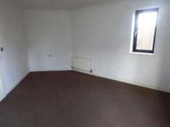 2 Bedroom Flat