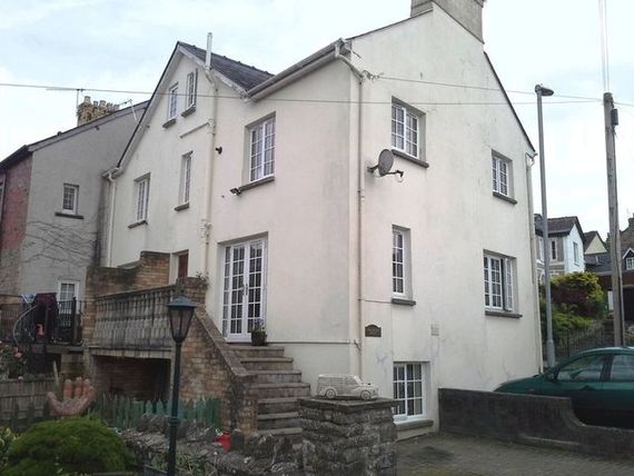 3&nbsp;Bedroom&nbsp;Terraced