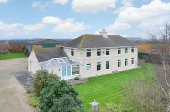 5 Bedroom Detached