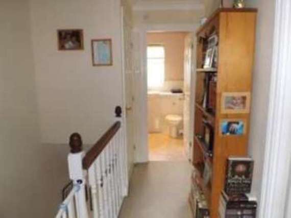 3 Bedroom Semi-Detac...