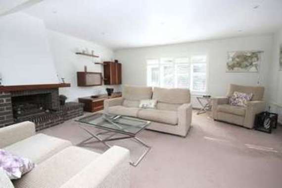 5 Bedroom Detached
