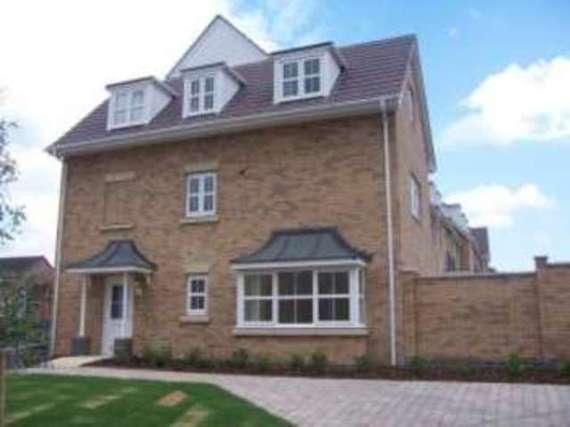 4&nbsp;Bedroom&nbsp;Town House