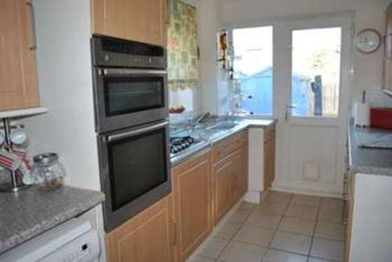 3 Bedroom Semi-Detac...