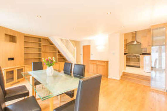 2 Bedroom Ground Fla...