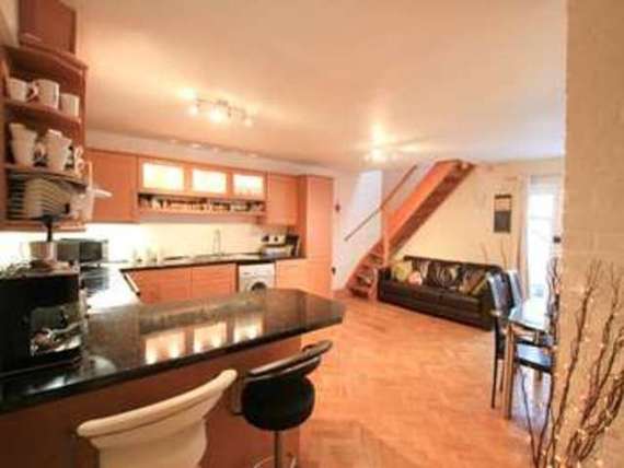 3 Bedroom Maisonette