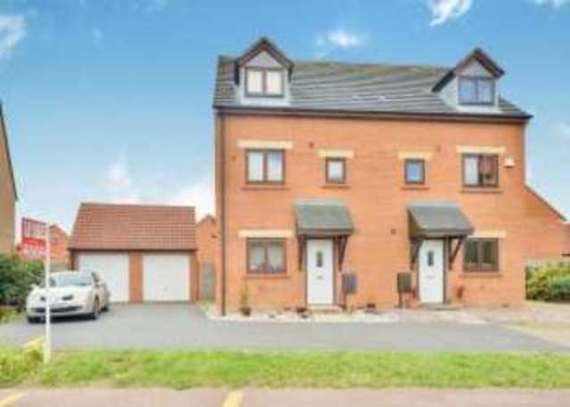 4 Bedroom Semi-Detac...