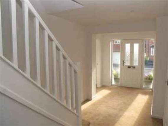 3 Bedroom Semi-Detac...