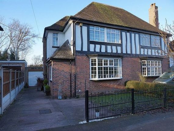 3 Bedroom Semi-Detac...