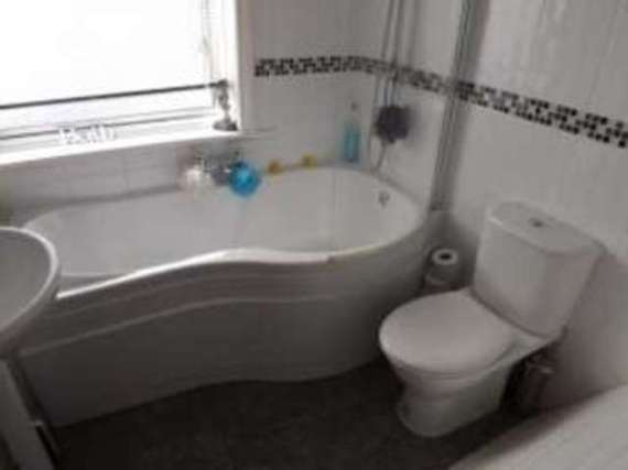 3 Bedroom Semi-Detac...