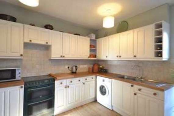 4 Bedroom Semi-Detac...