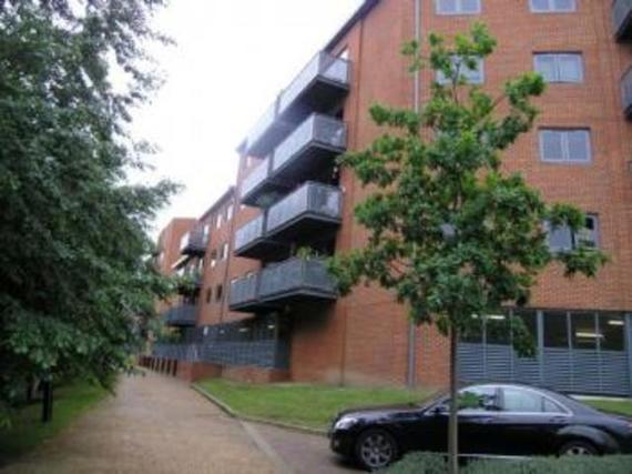 2 Bedroom Flat