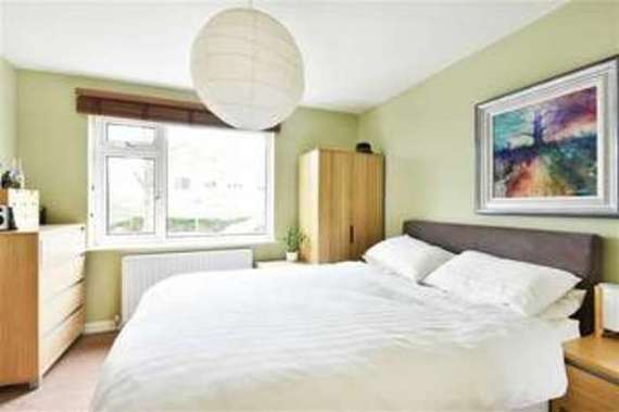 2 Bedroom Property