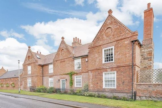 5 Bedroom Detached