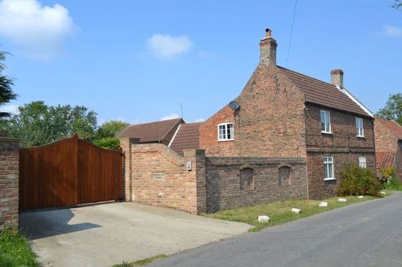 5&nbsp;Bedroom&nbsp;Detached