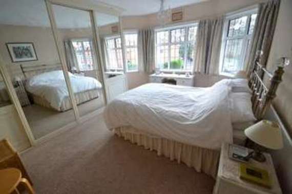 3 Bedroom Semi-Detac...