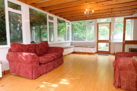 6&nbsp;Bedroom&nbsp;Detached V...