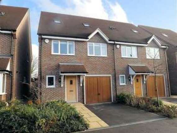 3 Bedroom Semi-Detac...