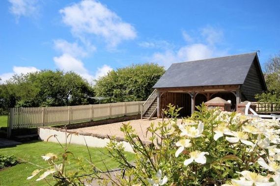 5&nbsp;Bedroom&nbsp;Detached