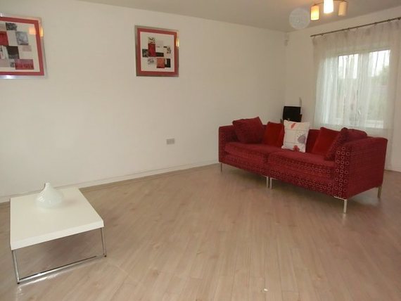 2 Bedroom Flat
