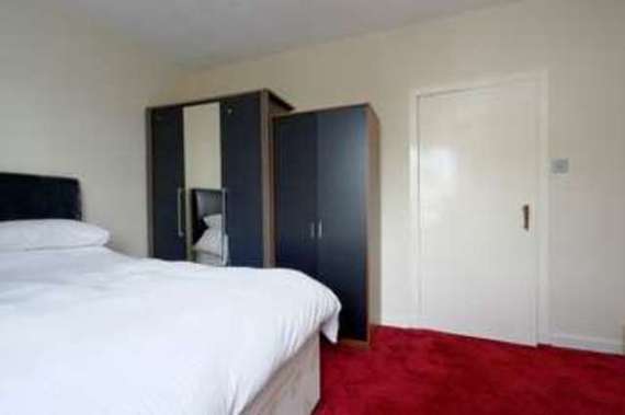 2 Bedroom Flat