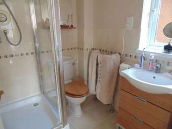 4 Bedroom Property